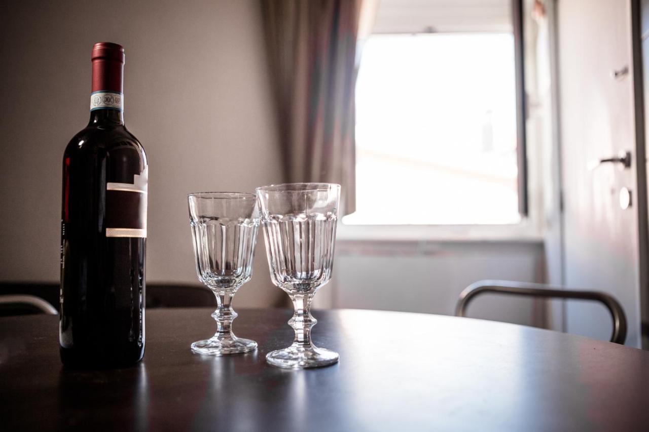 Suite Contemporanea Tra Le Vie Storiche Moneglia Ngoại thất bức ảnh
